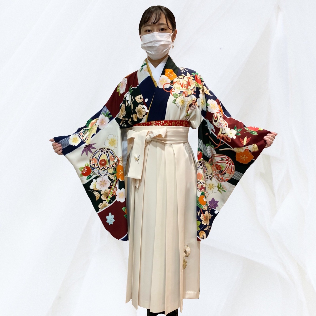 R5年神戸女子大学卒業式 今田美桜 袴レンタル | 姫路の成人式振袖 袴