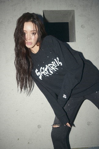 GYDA せいせい(田向星華)さんとのコラボレーションアイテムを11月21日