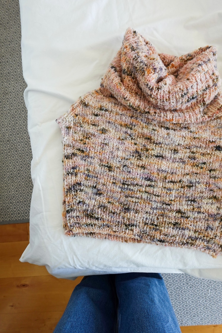 Nora Neck - buy PDF knitting pattern online | Maschenfein.com