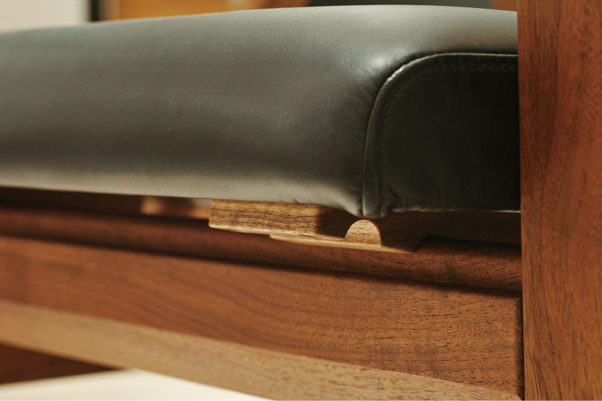 07 living armチェアの通販 / マスターウォール