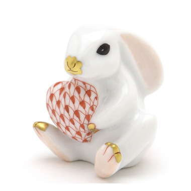 ヘレンド(Herend) うさぎ置物 ハート(赤色の鱗模様)を抱く兎(05575/VH