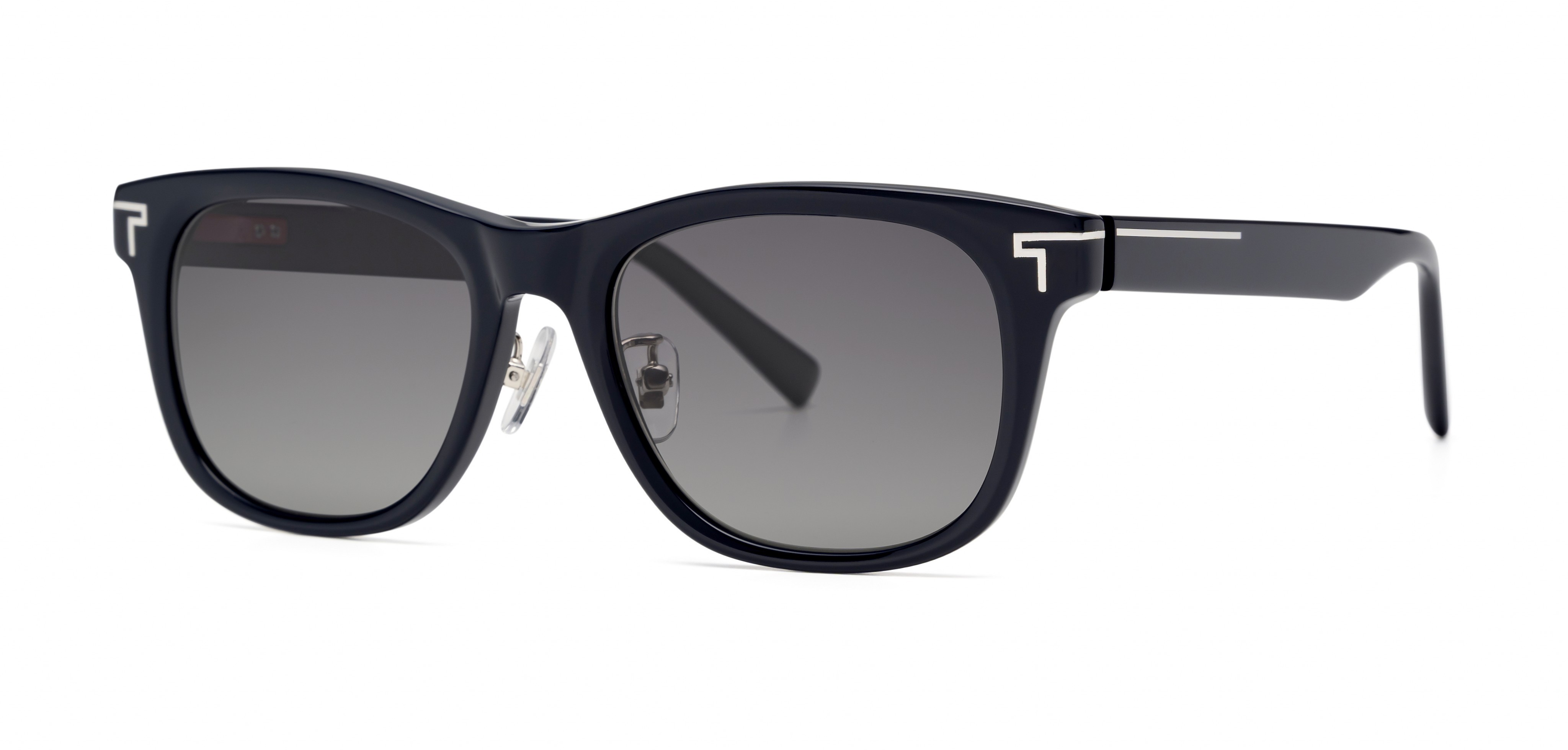 TUMIの“本質”を纏う 眼鏡市場だけのサングラスコレクション | 眼鏡市場