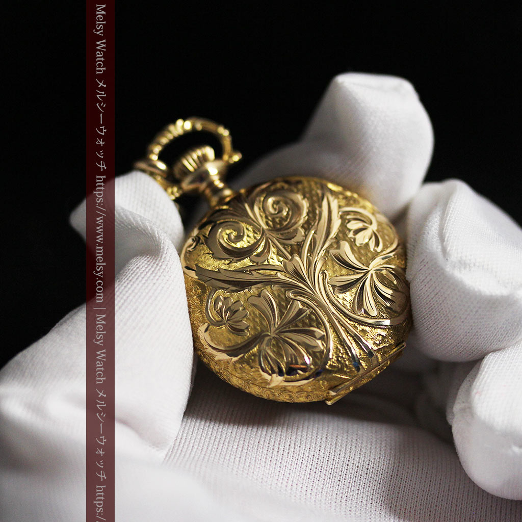 金の鎖と十字架の装飾 ウォルサムの金無垢アンティーク懐中時計 【1897