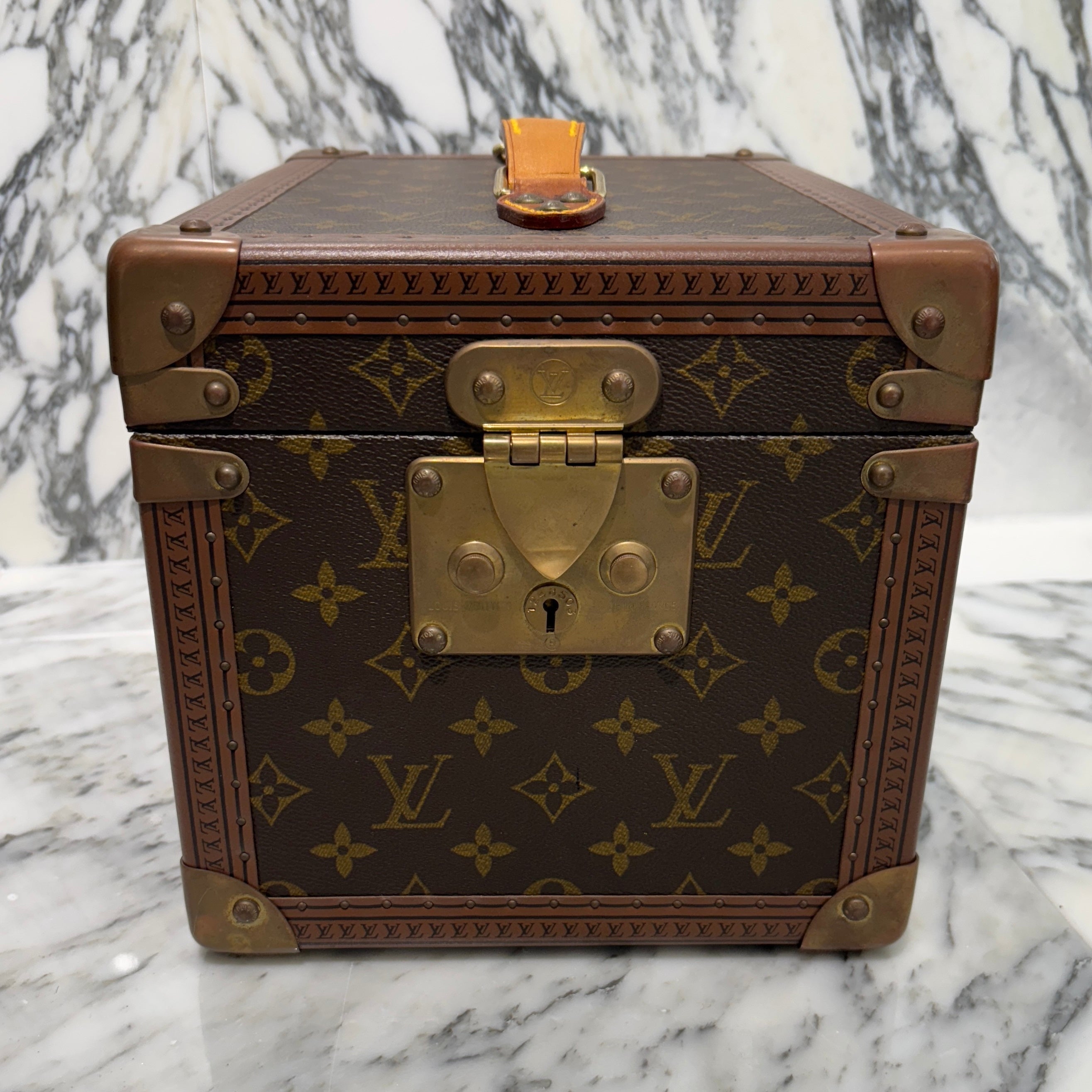 LOUIS VUITTON Monogram Boite Flacon Make Box M21828 ルイヴィトン