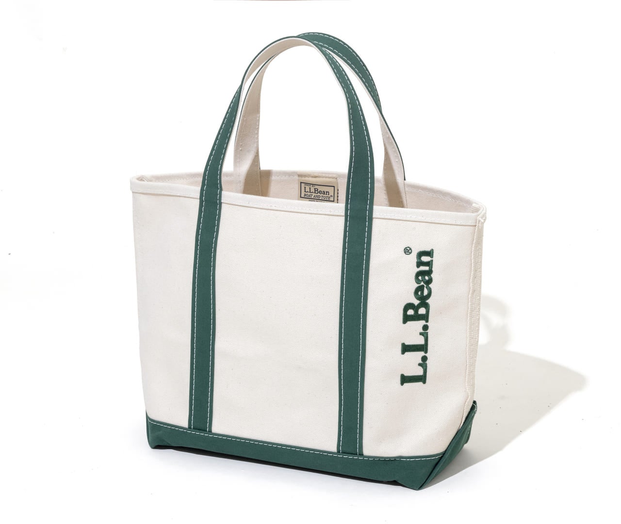 エル・エル・ビーンの永久定番名品「ボート・アンド・トート」の80