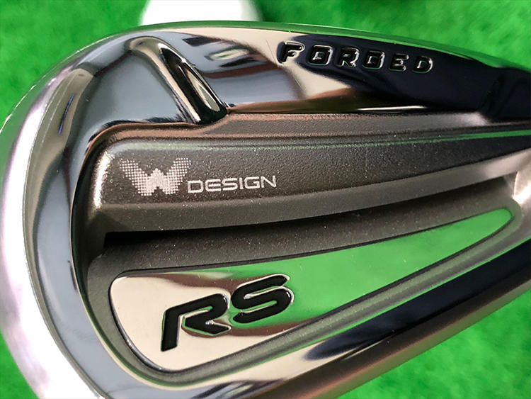 シャープな小ぶりヘッドの飛び系アイアン」プロギア RS フォージド