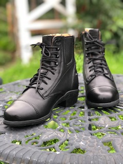 新品・未使用】ARIAT(アリアト) 乗馬ブーツ 馬専用の薬を処方｜株式