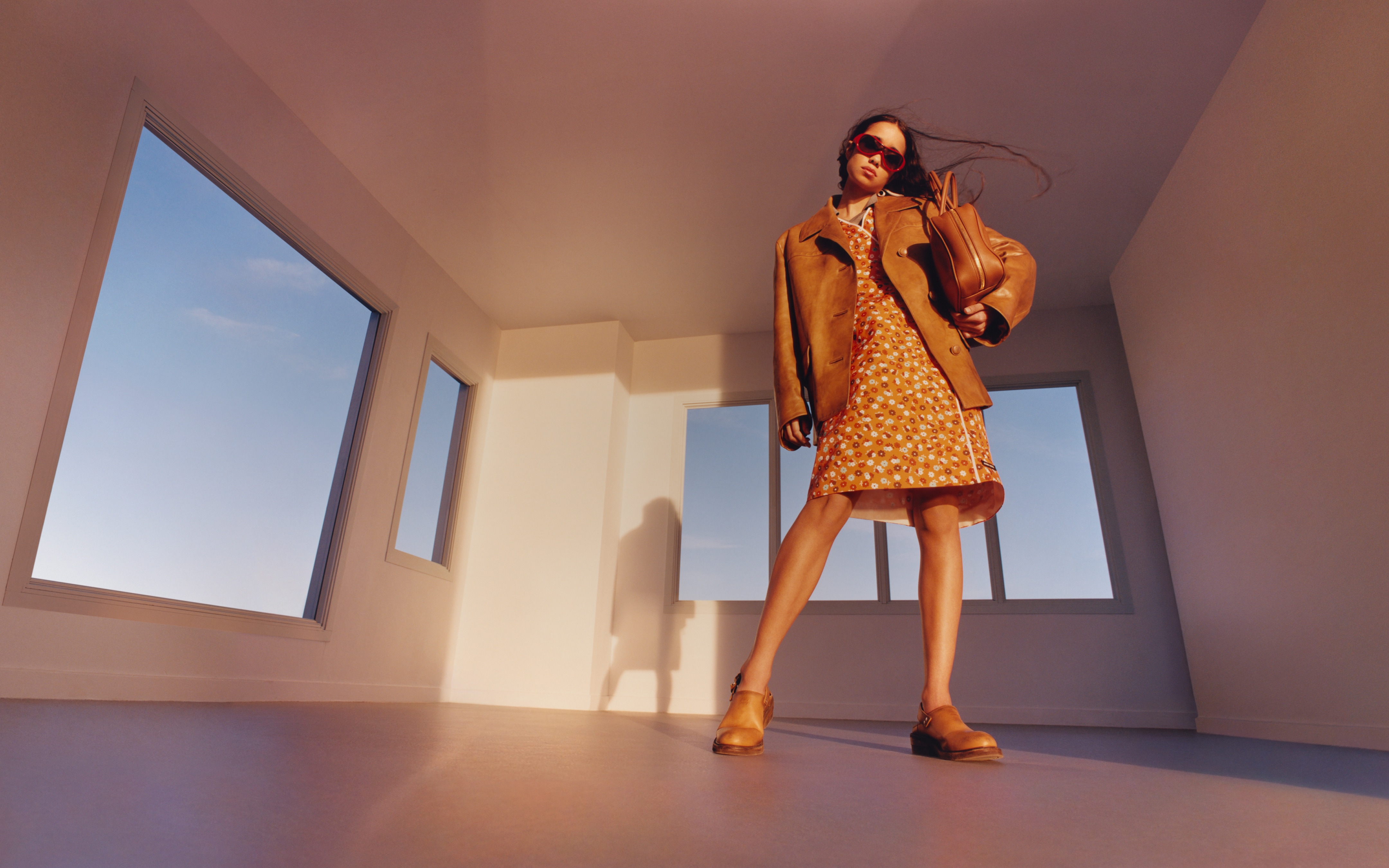 ミュウミュウ公式通販】服 & アクセサリー｜MIU MIU公式サイト