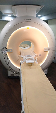 MRI検査｜放射線科｜三重北医療センター菰野厚生病院公式サイト｜三重