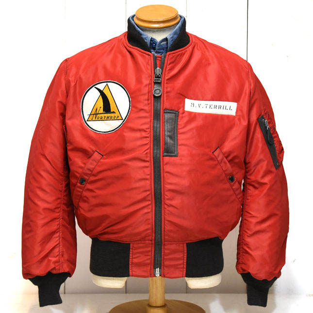 BUZZ RICKSONS(バズリクソンズ)「Type RED MA-1」赤いMA-1