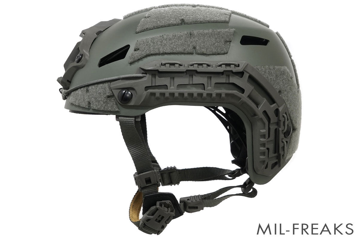 FMA REVISIONタイプ CAIMAN ハイブリッド ヘルメットシステム