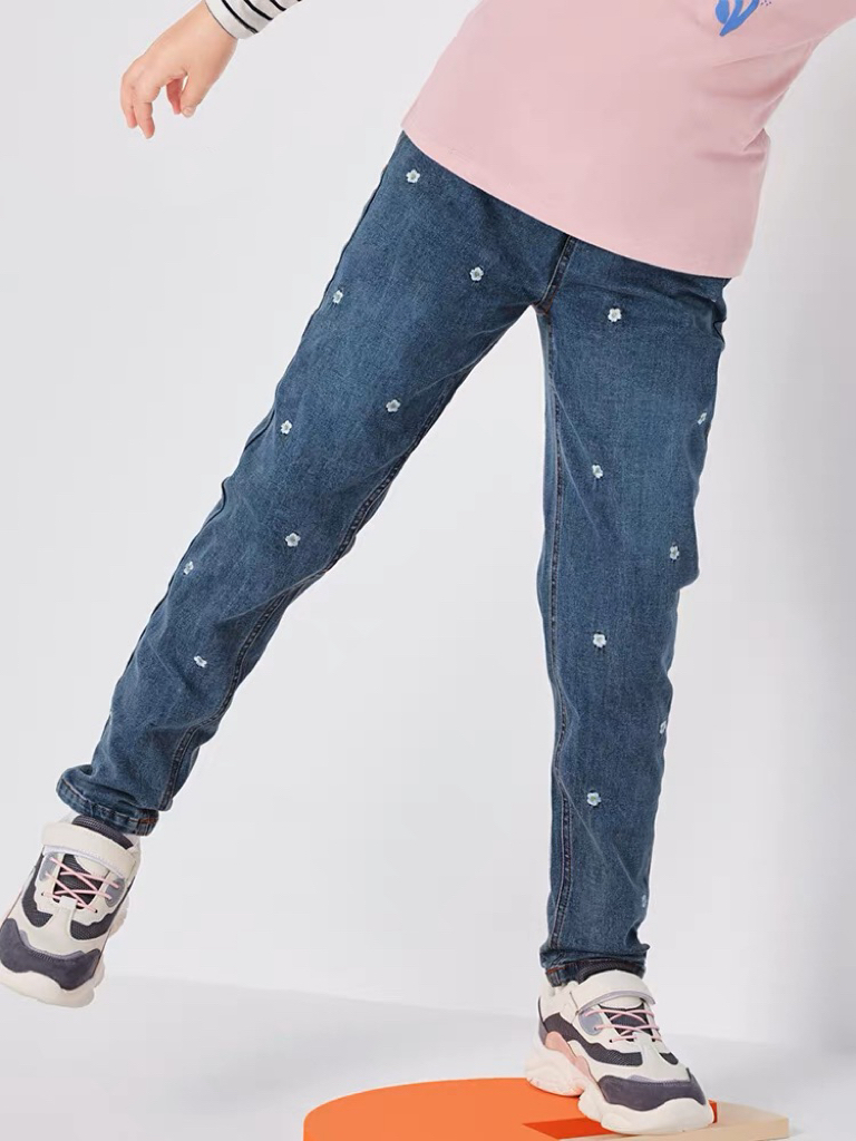 mini closet / Dave&Bella KIDS フラワー刺繍デザインデニムパンツ