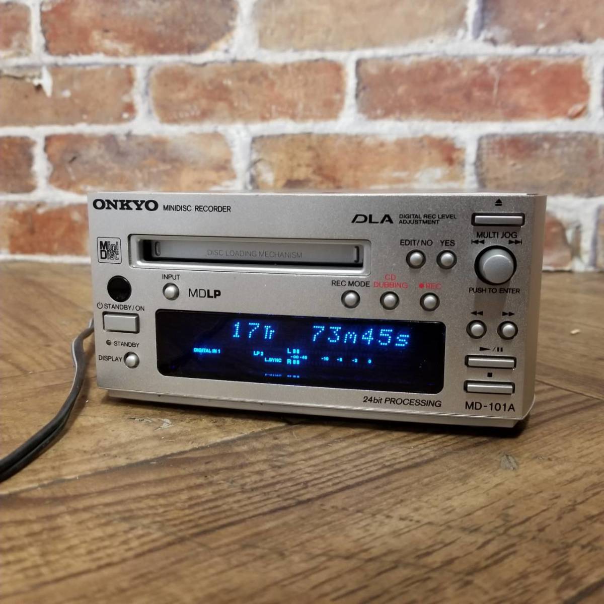 Onkyo MD-101A [MiniDisc Wiki]