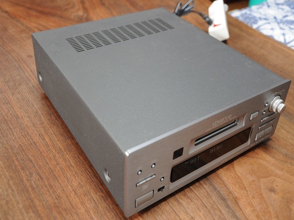 Kenwood DMF-7003 / DMF-7003G [MiniDisc Wiki]