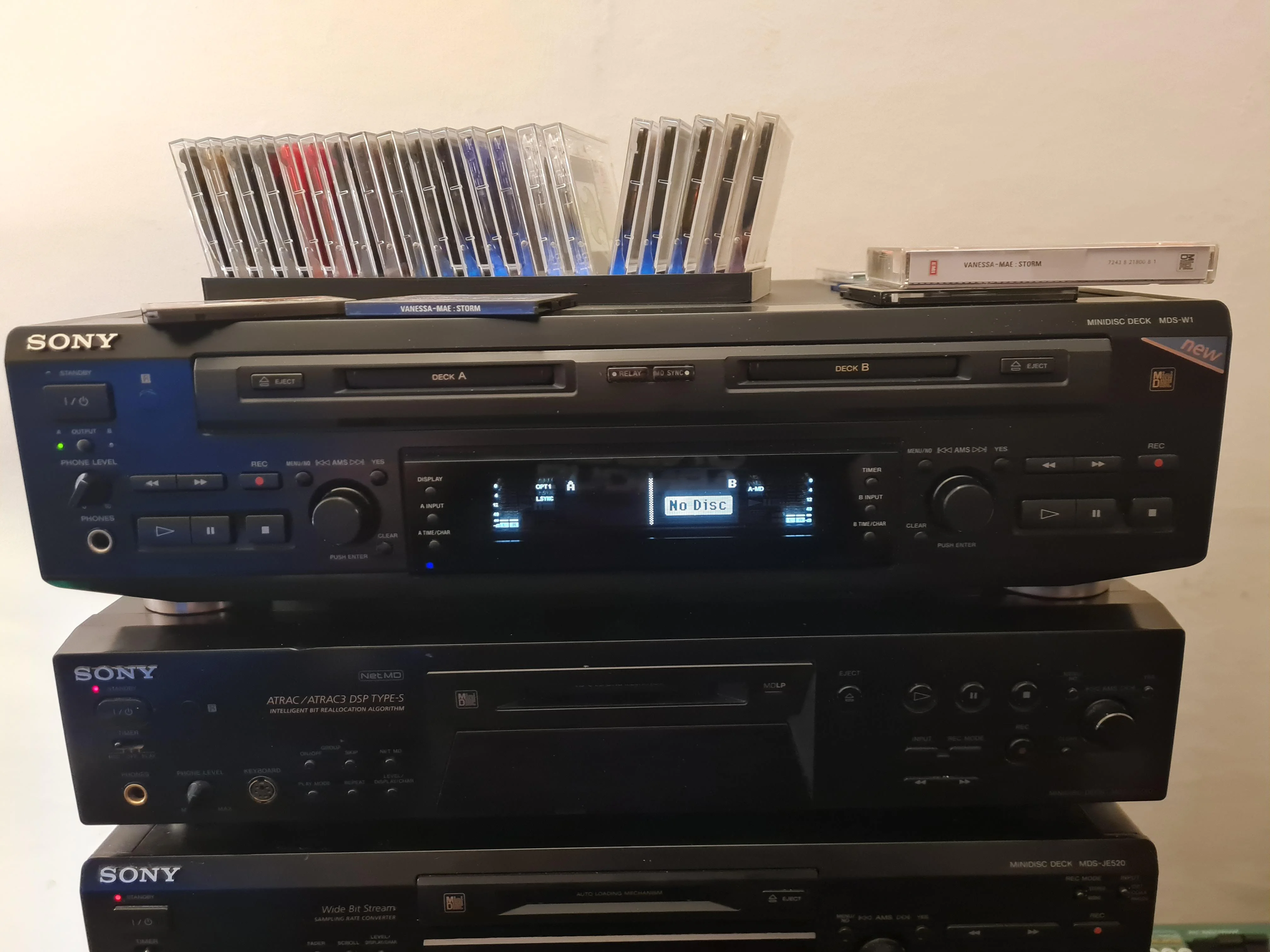 Sony MDS-W1 [MiniDisc Wiki]