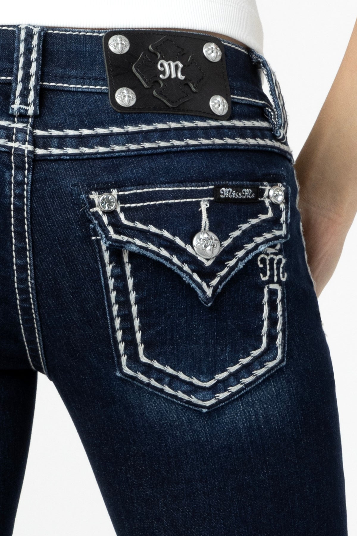 Loose Saddle Stitch Border Bootcut Jeans | Only $104.00 | Dark