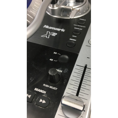 Numark X2 プロフェッショナル ハイブリッド ターンテーブ Numark X2