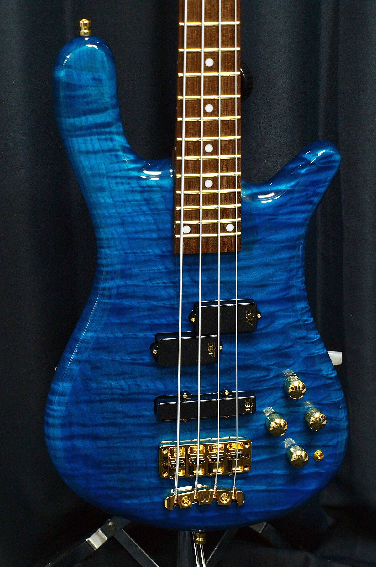 Warwick Custom Shopシリーズ エレキベースStreamer LX新品在庫状況を