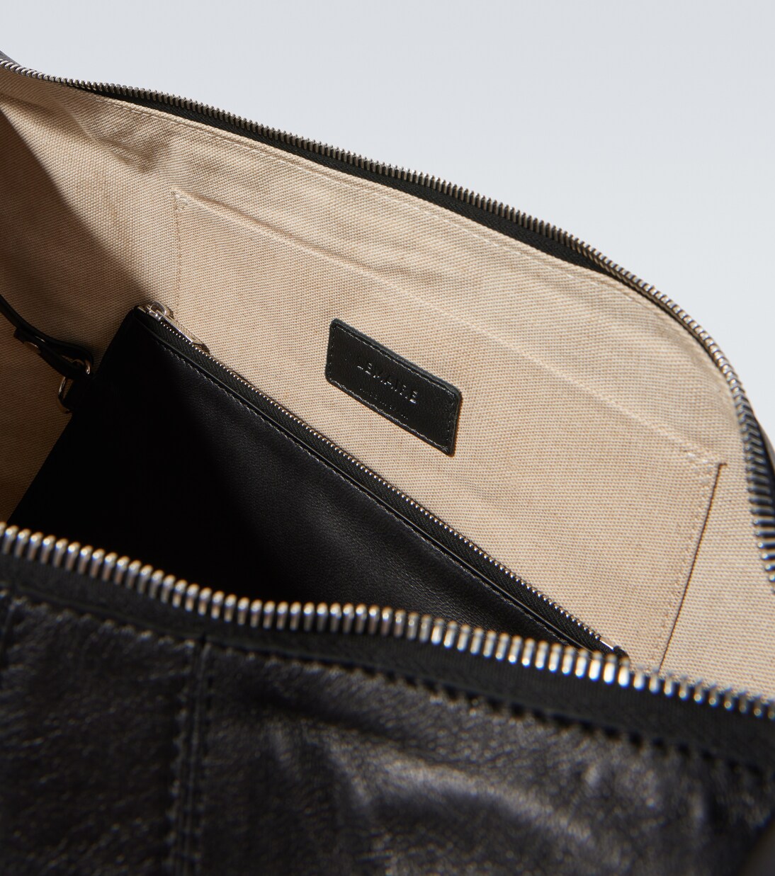 Croissant Large leather shoulder bag in black - Lemaire | Mytheresa