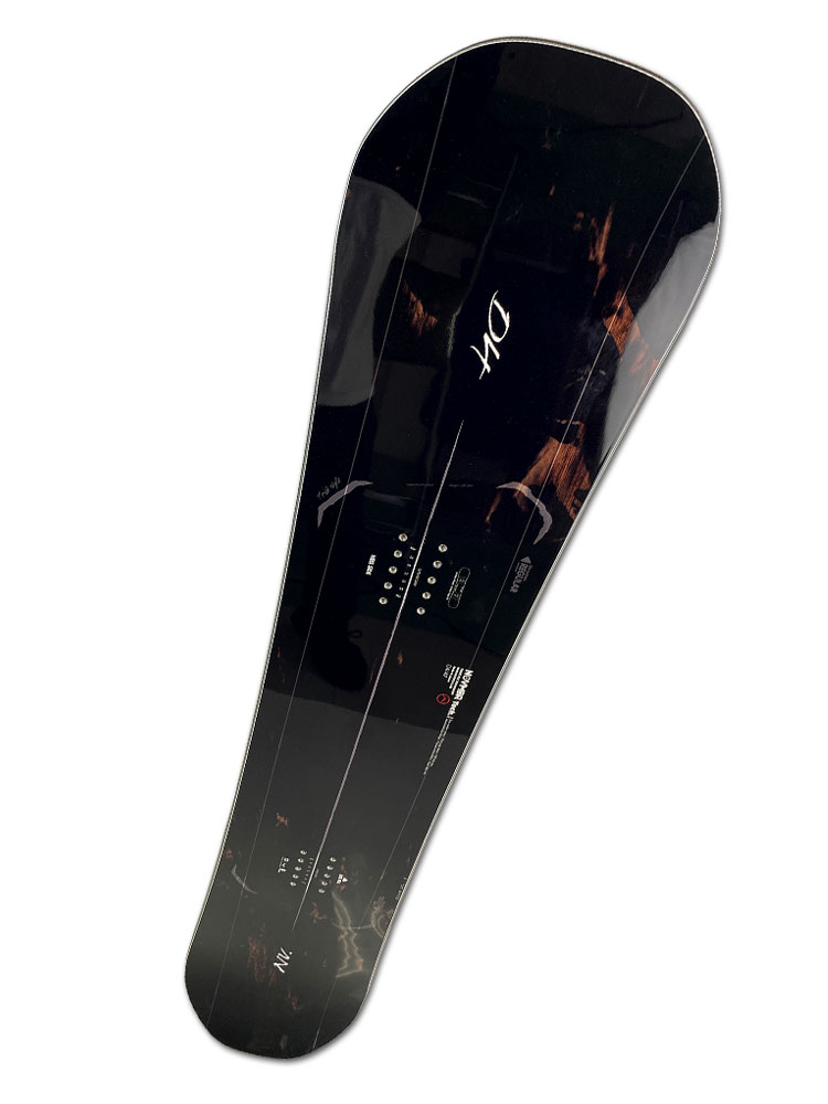 D4 24-25 | NOVEMBER SNOWMATERIAL