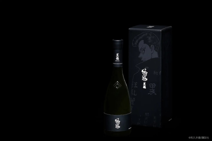 東リベ好き必見】歴代総長の化粧箱に入った日本酒「黒龍×東京卍