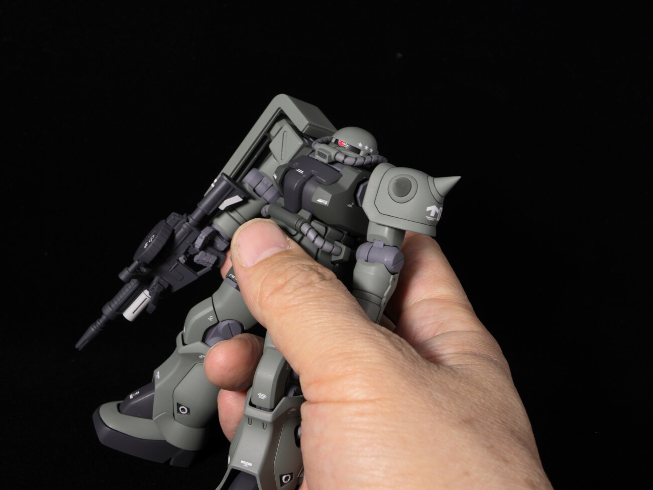 HGUC 1/144 ザクⅡ F2型（改造・全塗装） - のるすけホビー