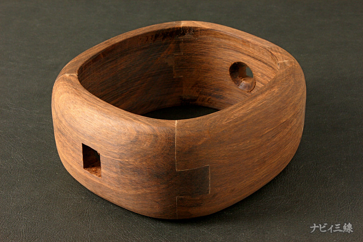 逸品三線】プレミアム浜紫檀三線｜三線専門店ナビィ三線