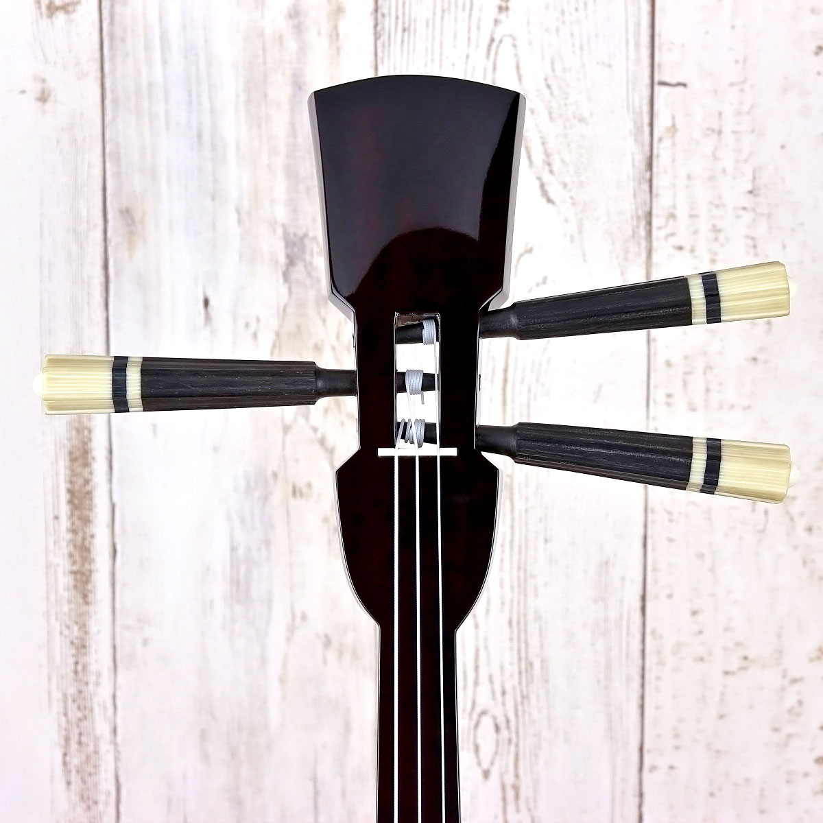 逸品三線】久場春殿型【縞黒檀】本張り三線｜三線専門店ナビィ三線