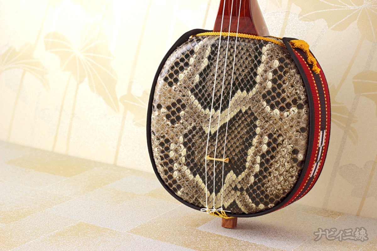 紫檀三線セット｜三線専門店ナビィ三線｜気品ある木目の紫檀三線