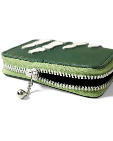 KAPITAL (キャピタル) THUMBS UP BONE HAND ZIP ミニウォレット