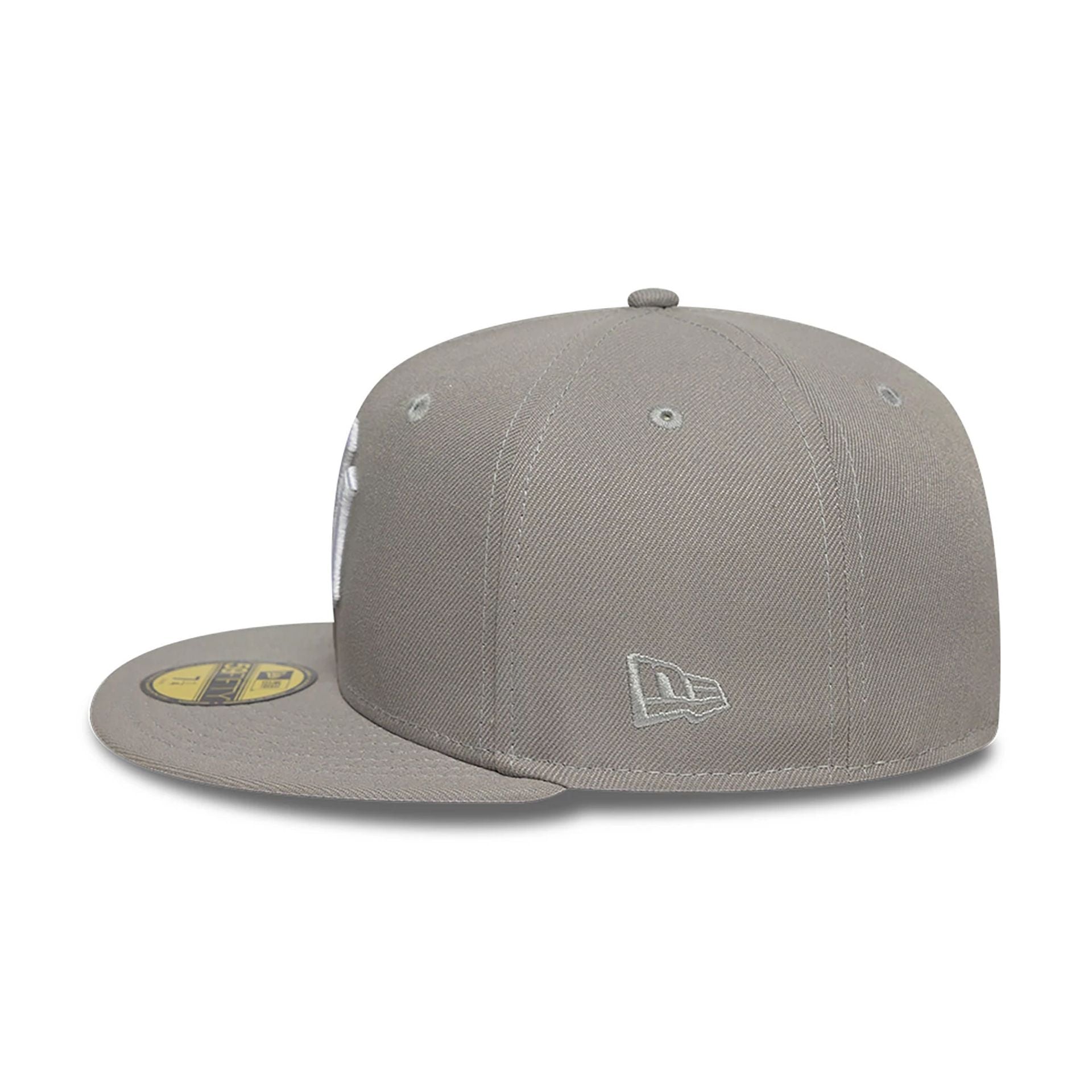 Essential Pack MLB New York Yankees Grey 59FIFTY Fitted Cap | NEC EU