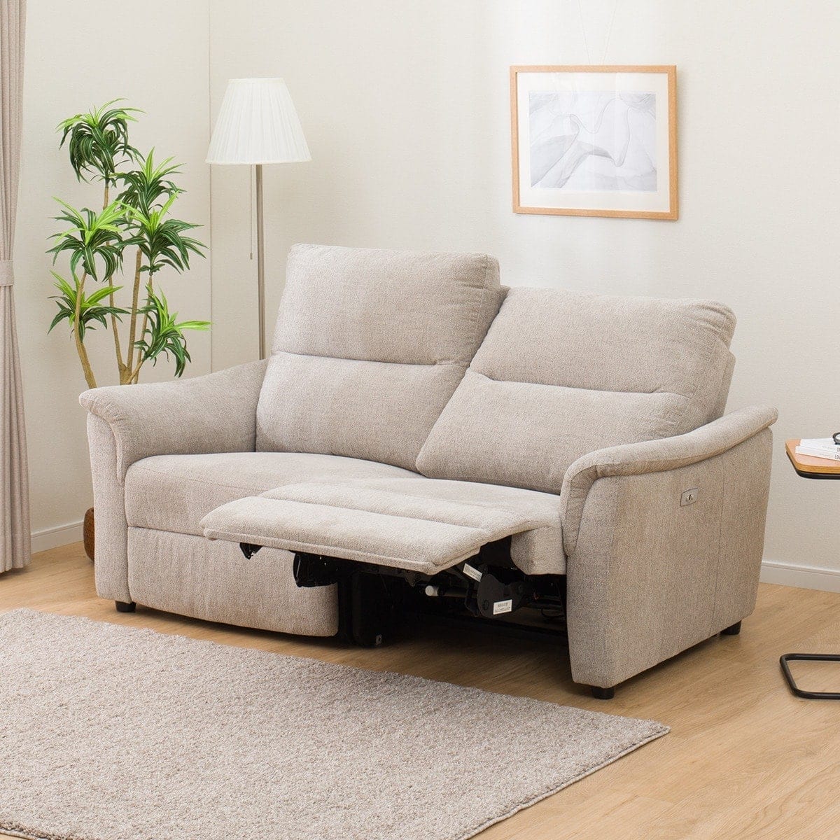 2人掛け電動リクライニングソファ 布張りタイプ (KK6133 BE) | ニトリ