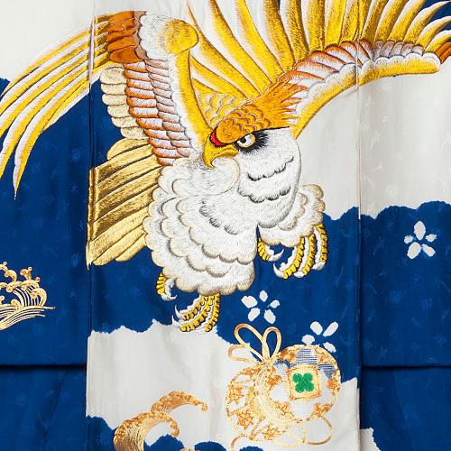 お宮参り 男の子 金糸で描かれた勇ましい鷹 着物 産着 祝着 – ベビー