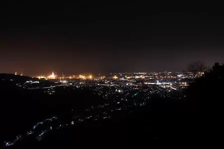 裏山原手前の夜景（静岡県静岡市清水区）