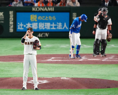 巨人】山崎伊織→戸郷翔征の豪華リレー実現 本拠地最終戦に駆け付けた