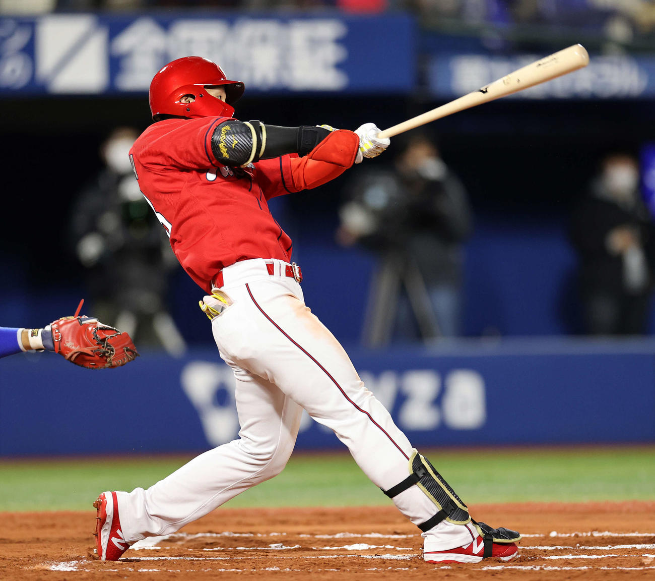 広島西川2号ソロ 前夜負傷も豪快一振りで不安一掃 - プロ野球 : 日刊