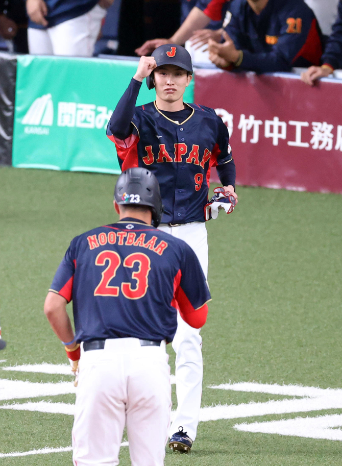 侍J周東佑京の「爆速ホームイン」で劇的サヨナラ 「ムネが打った瞬間に