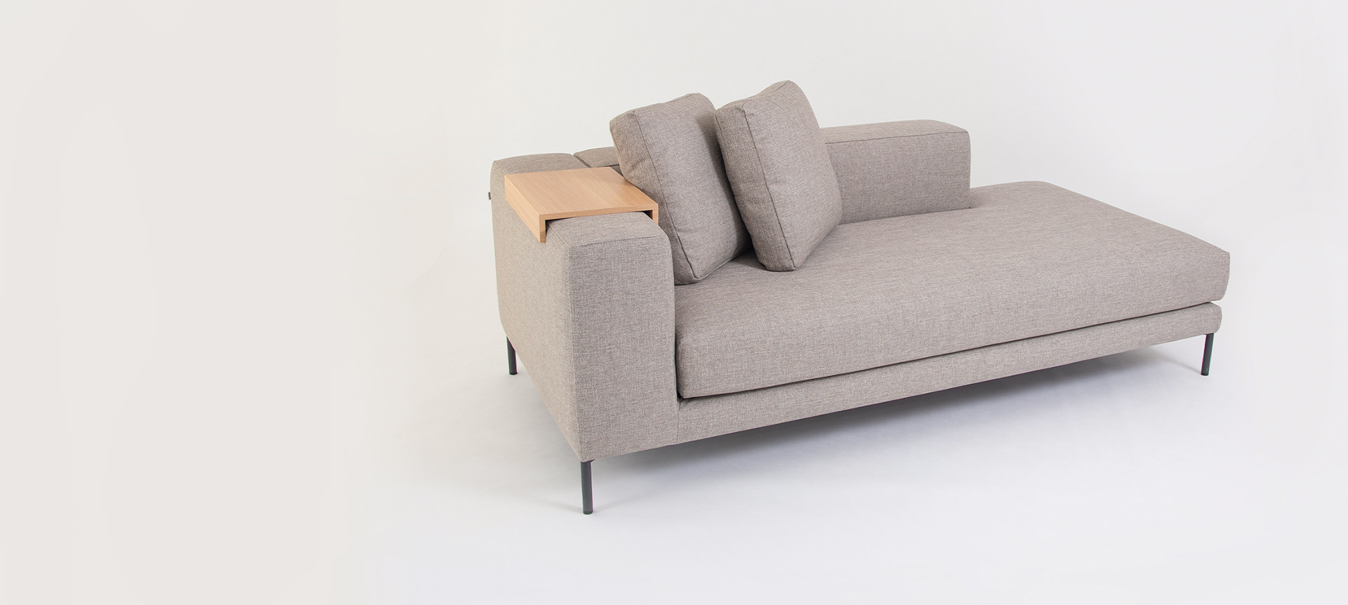 Decibel Standard 特別な暮らしにSCOPEします。｜日本を代表する国産