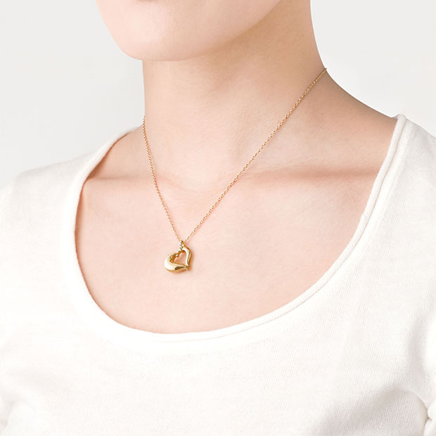 遺骨ペンダント プチオープンハート イエローゴールドK10【イニシャル