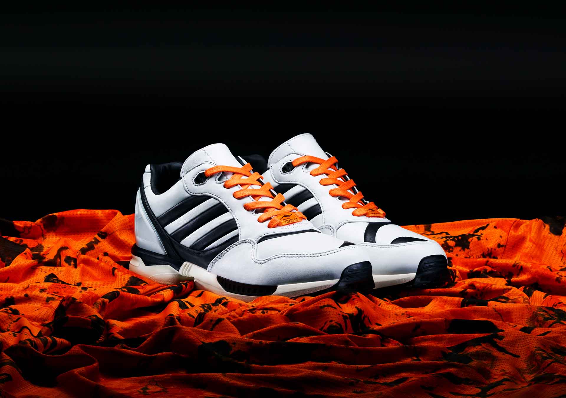 adidas Launch Special ZX 6000 'Juventus' - SoccerBible