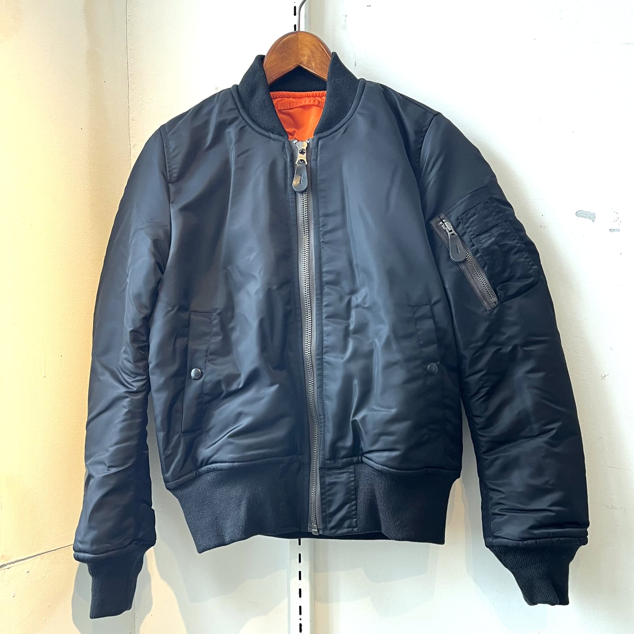 定番・傑作フライトジャケットMA-1 [MIL-J-8279D] レプリカ 1960