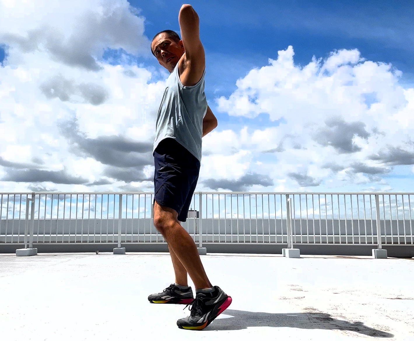 ボディコンバット 16 曲 試聴