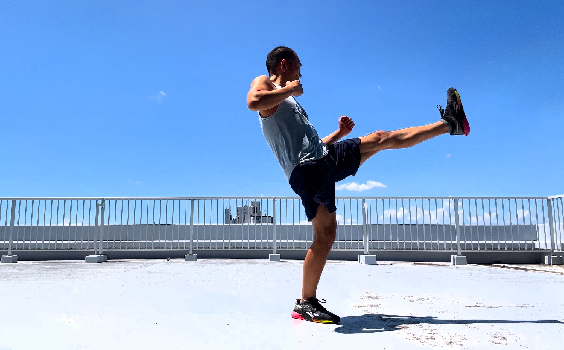 ボディコンバット 16 曲 試聴