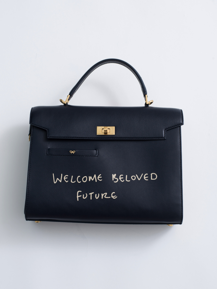 日本上陸15周年を記念したスペシャルな限定アイテムが登場します