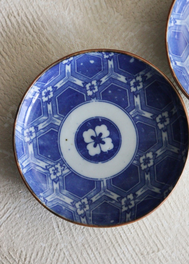 染付印判亀甲・丸に花菱紋様16cm皿 5枚組 取り皿 盛皿 中皿 プレート