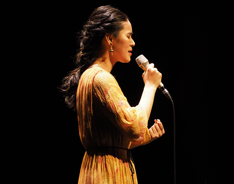 手嶌葵 CONCERT 2025-2026｜チケット ライブ コンサート情報｜Samon