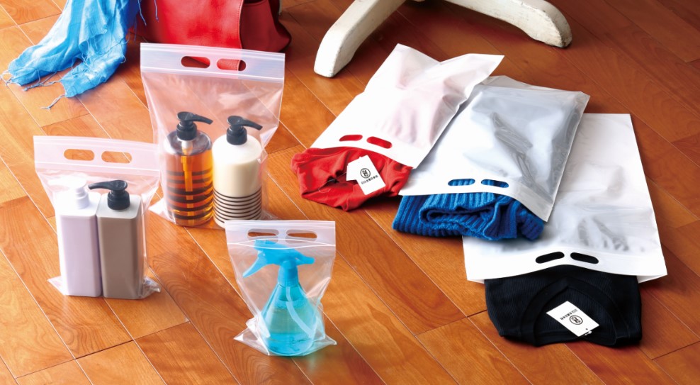 吊り下げ穴付き平袋 スリットジッパー(VCPSZ)（表：PET/CPP 裏：PET