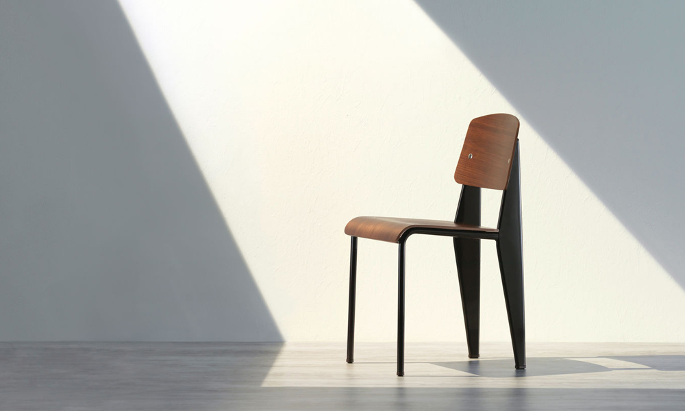 スタンダードチェア / ダークオークVitra（ヴィトラ） | 公式通販 家具