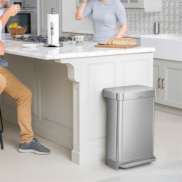 レクタンギュラーステップカン 45L / シルバー CW2024simplehuman