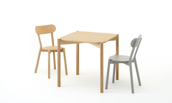 キャストールテーブル75 / ピュアオークKarimoku New Standard